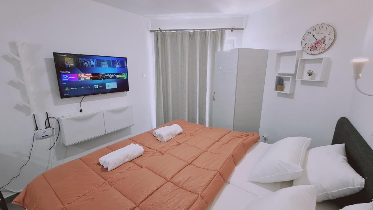 Stay Napa Living Studios Agia Napa Exterior foto